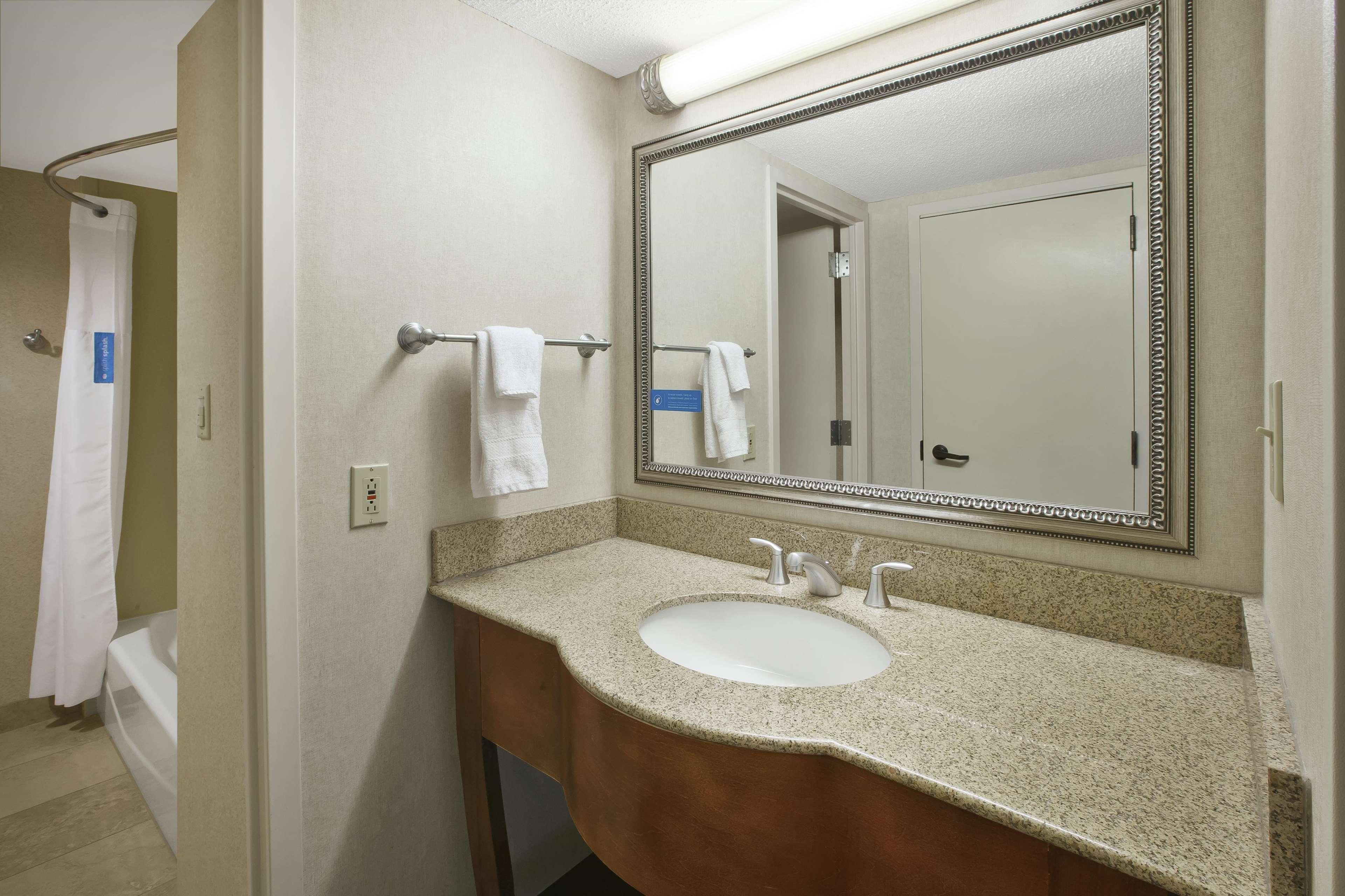 Hampton Inn Richmond-West Innsbrook Broad Meadows Zewnętrze zdjęcie